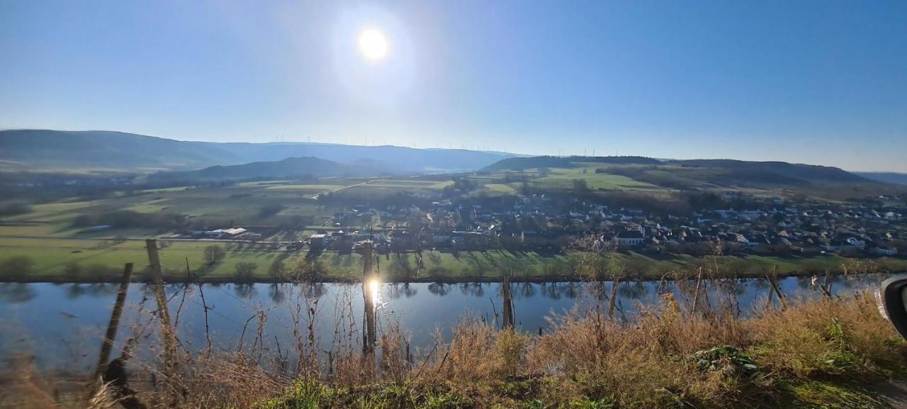 Fewo Sonnenlay - Apartments An Der Mosel Brauneberg Exterior photo